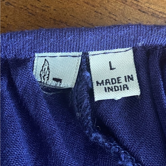 Feathers boho top in size large - Picture 6 of 7